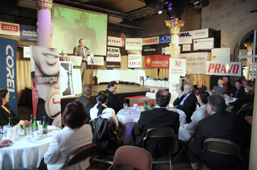 100513_mark09_05