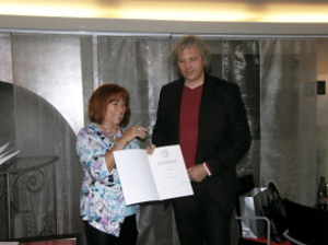 100517_certifikace11