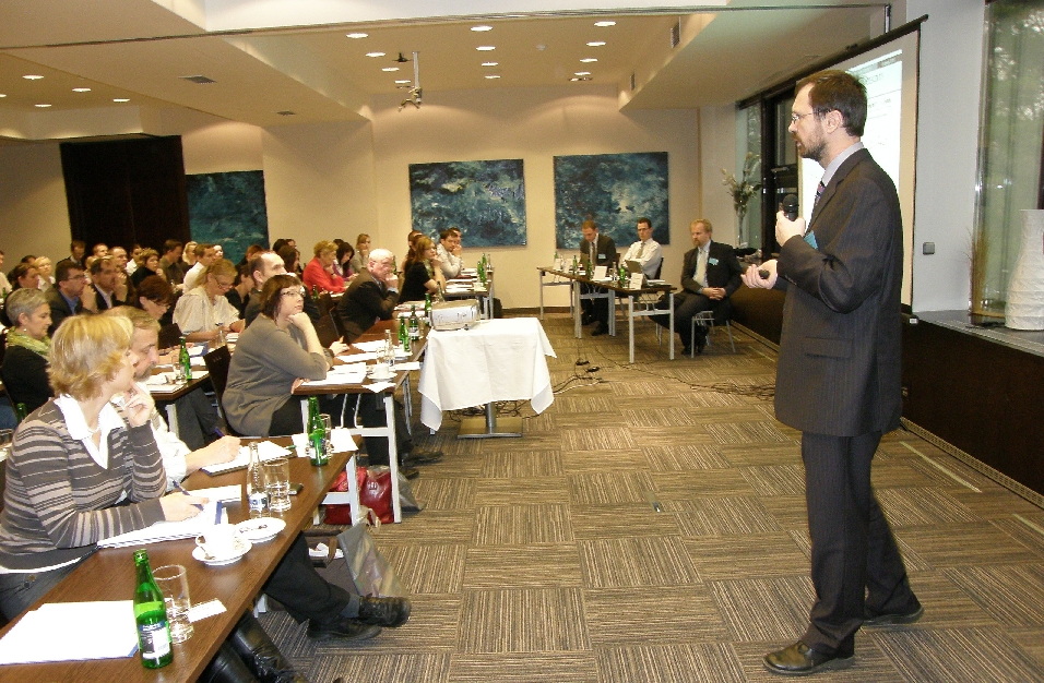 101124c_konfmarktrend.jpg