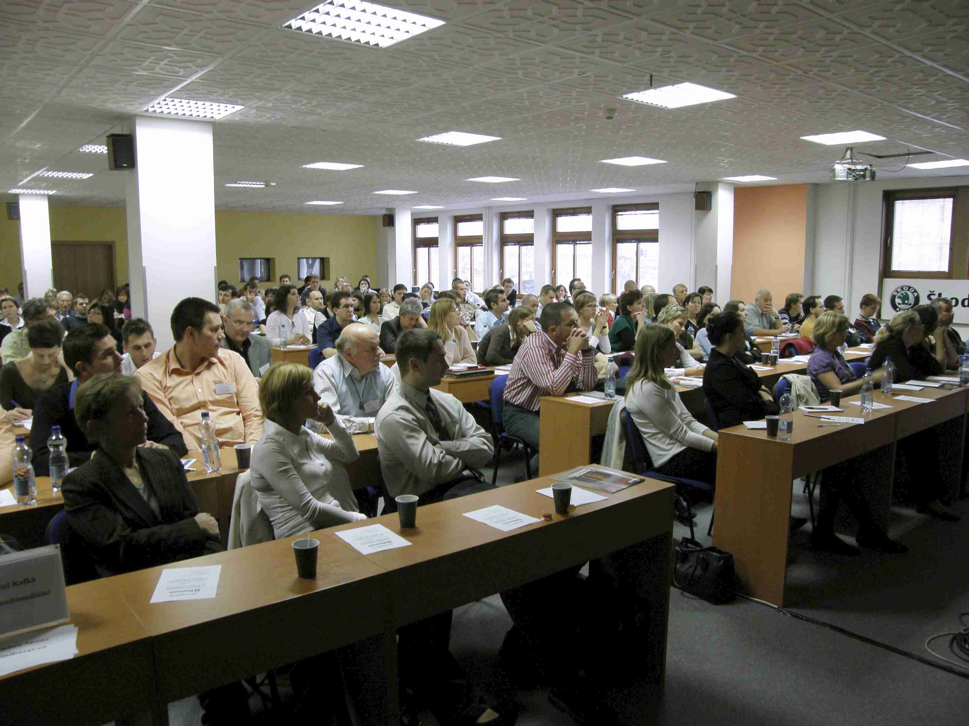 konfpodzim_08_13